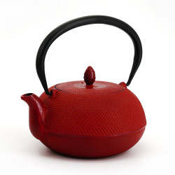 Red enameled Japanese cast iron teapot, ROJI ARARE, 1,2lt