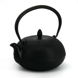 Black enameled Japanese cast iron teapot, ROJI ARARE, 1,2lt