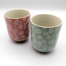 Duo de tasses à thé traditionnelles japonaises, KIKU, vert et rouge chrysanthèmes